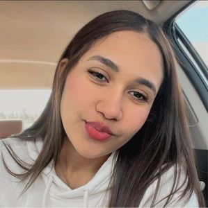 Meet your Posher, Floralba